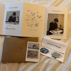 BTS V BROOCH SET